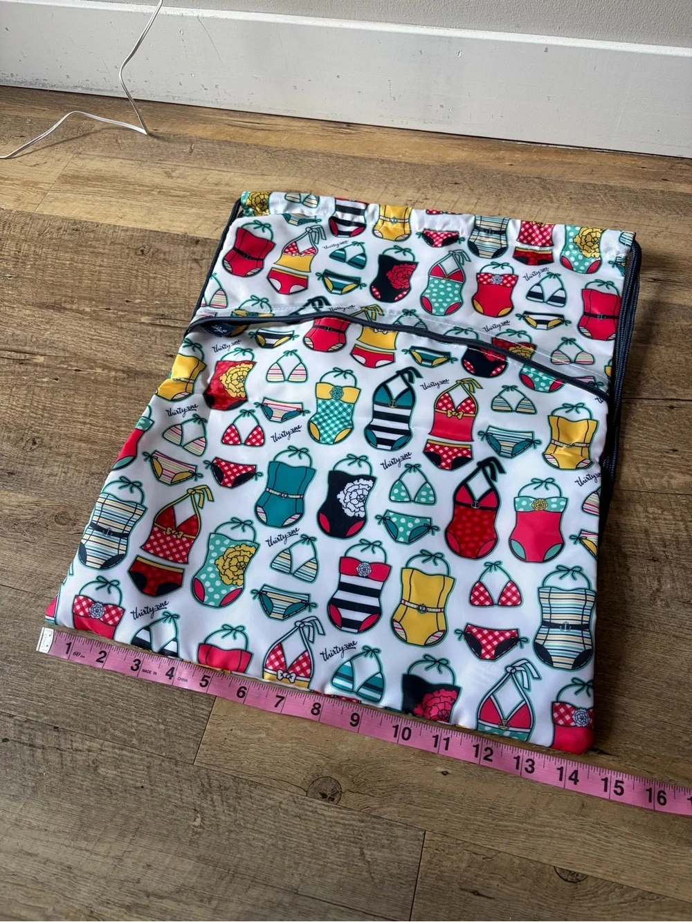 Thirty-one ‘Sweet Suits’ Swimsuit Patterned Drawstring Cinch Sac Bag